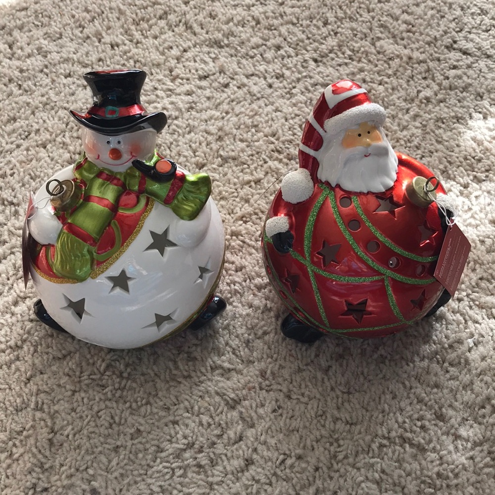 Home Reflections Frosty & Santa Luminaries